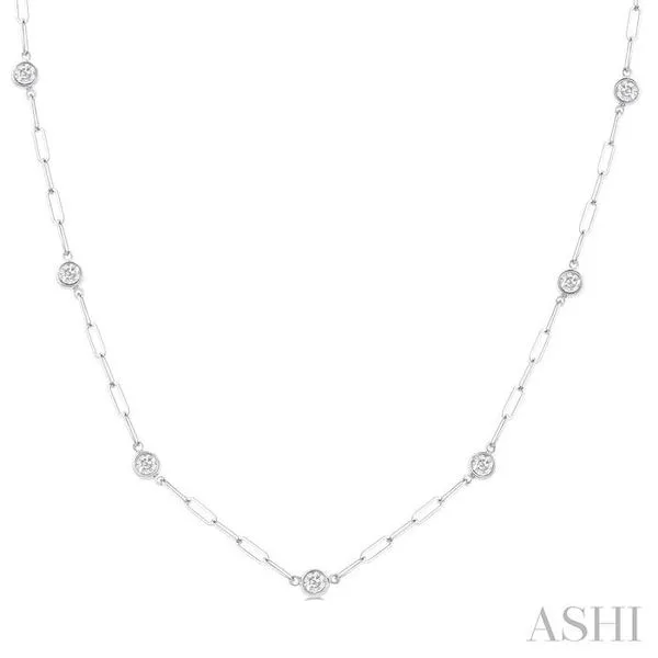 3/4 Ctw Bezel Set Round Cut Diamond Paperclip Station Necklace in 14K White Gold Hart's Jewelers Grants Pass, OR