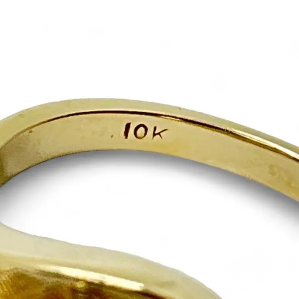 10k Yellow Gold Oval Cabochon Opal Solitaire Textured Ring Size 6