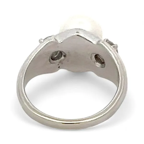 14k White Gold White Freshwater Pearl and 1/3ctw Diamond VS2 Ring