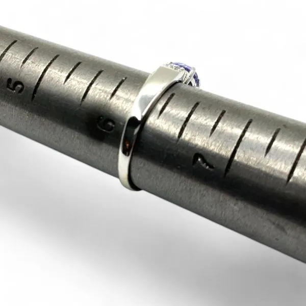 18k White Gold Round Blue Tanzanite and 1/10ctw Diamond Ring Size 6