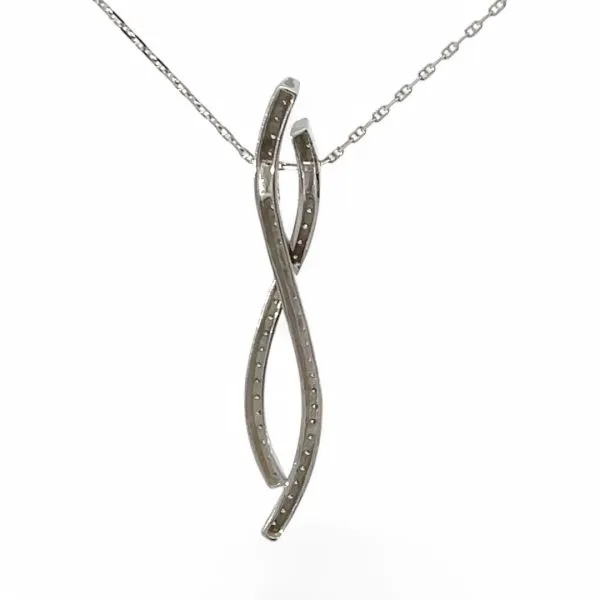 14k White Gold 1/4ctw Brilliant Cut Diamond Pendant w/ Anchor Chain