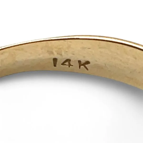 14k Yellow Gold 5.8mm Dark Purplish-Red Stone Ring Size 9.25