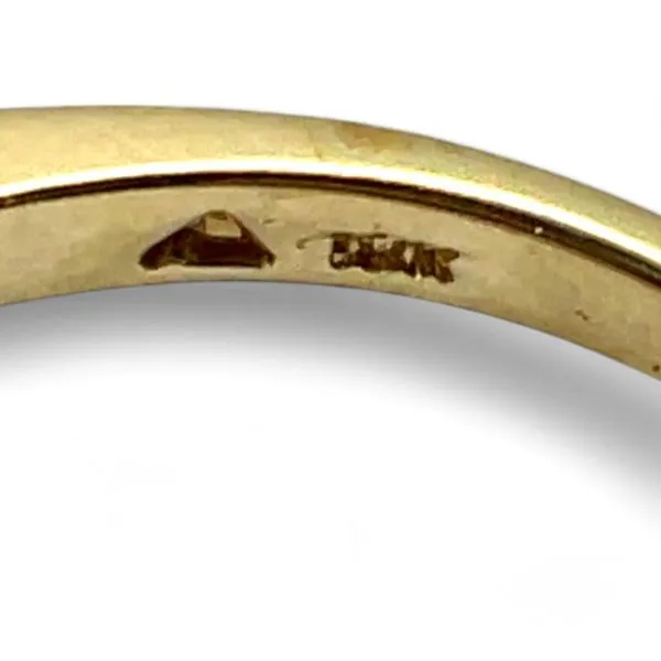 10k Yellow Gold Aquamarine and Brilliant Cut Diamond Ring Size 10