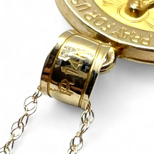 14k Yellow Gold Virgin Mary Hollow Pendant 18in