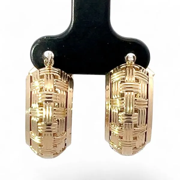 14k Yellow Gold 22mm Basket Weave Hoop Earrings with Hinged Backs