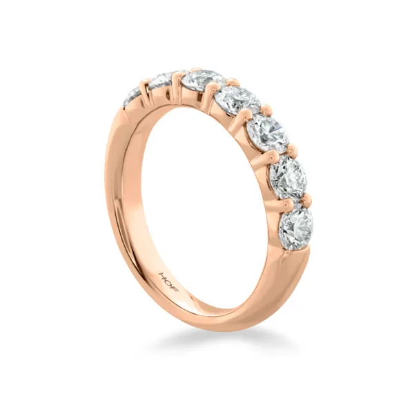 Hearts on Fire 7-Stone Signature Diamond Band Image 3 The Diamond Center Claremont, CA