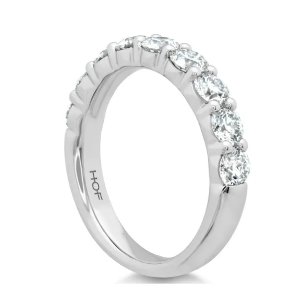 Hearts on Fire 9-Stone Signature Diamond Band Image 3 The Diamond Center Claremont, CA