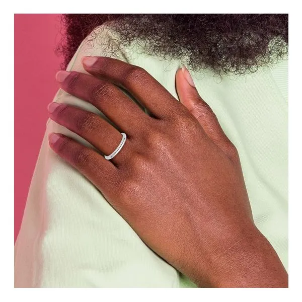 Platinum 2.5mm Comfort Fit Half Round Band - Size 5.5 Image 4 Quantum Qarat  Phoenix, AZ