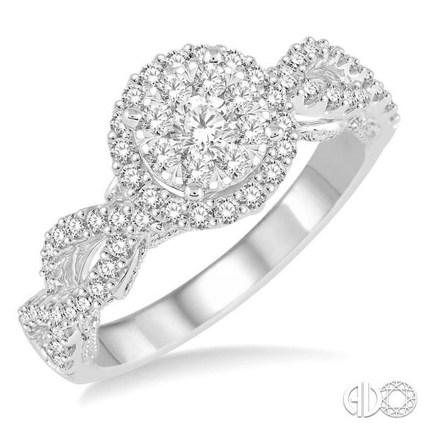 3/4 Ctw Round Cut Diamond Lovebright Ring in 14K White Gold Becker's Jewelers Burlington, IA