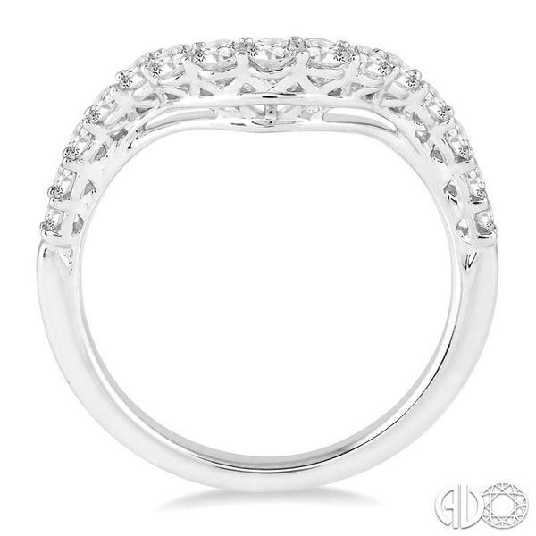 5/8 Ctw Round Cut Diamond Wedding Band in 14K White Gold Image 3 Becker's Jewelers Burlington, IA