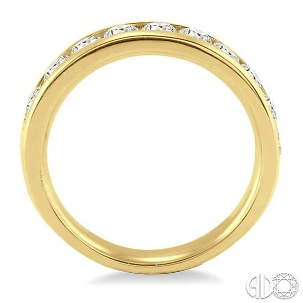 1/2 Ctw Round Cut Diamond Wedding Band in 14K Yellow Gold Image 3 Becker's Jewelers Burlington, IA