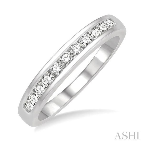 1/3 Ctw Channel Set 11 Stone Round Cut Diamond Wedding Band in 14K White Gold Becker's Jewelers Burlington, IA