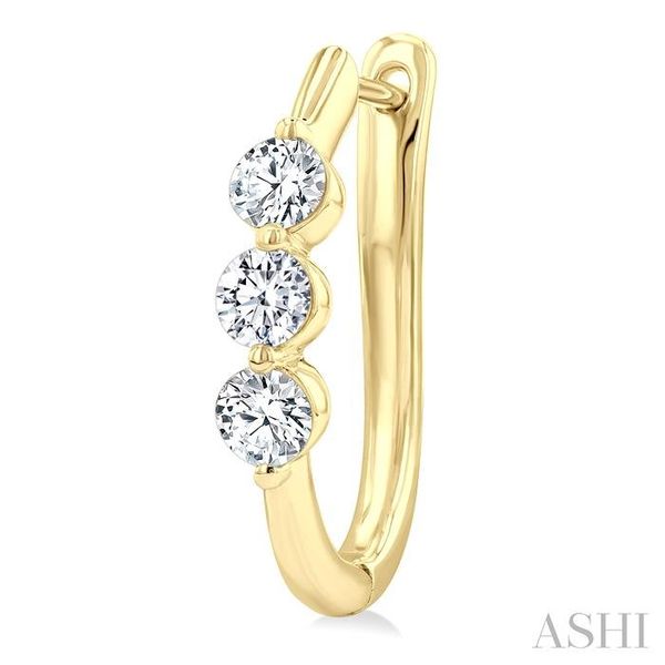 1 Ctw 3-Stone Round Cut Diamond Fashion Hoop Earring in 14K Yellow Gold Image 3 Becker's Jewelers Burlington, IA
