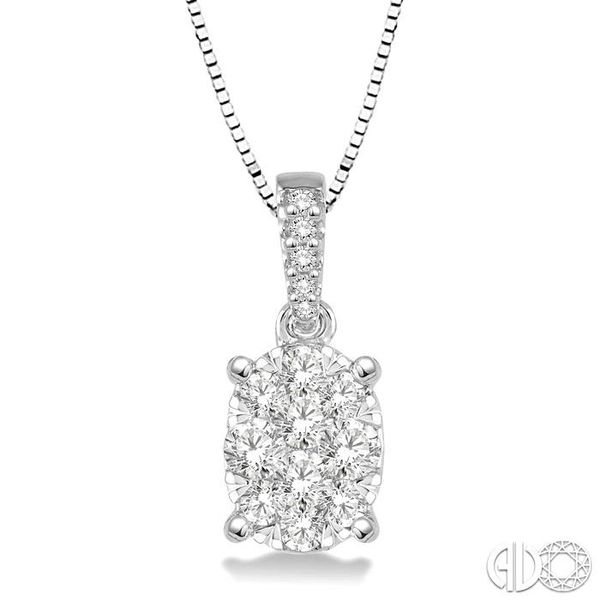 3/4 Ctw Oval Shape Diamond Lovebright Pendant in 14K White Gold with Chain Becker's Jewelers Burlington, IA