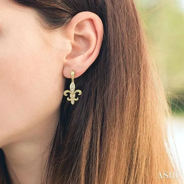 fleur de lis earrings