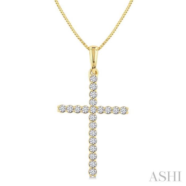 1/4 Ctw Round Cut Diamond Cross Fashion Pendant With Chain in 14K Yellow Gold Becker's Jewelers Burlington, IA