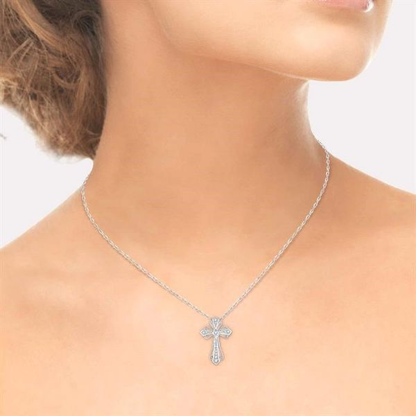 1/6 Ctw Vintage Cross Charm Round Cut Diamond Pendant With Link Chain in 10K White Gold Image 4 Becker's Jewelers Burlington, IA