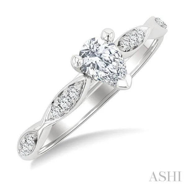 1/2 Ctw Marquise-Carved Shank Round Cut Diamond Engagemen...
