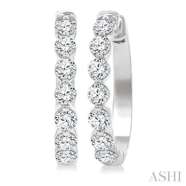 2.00CTRDDM SINGL PRONG HOOP ER WG 14K-G*