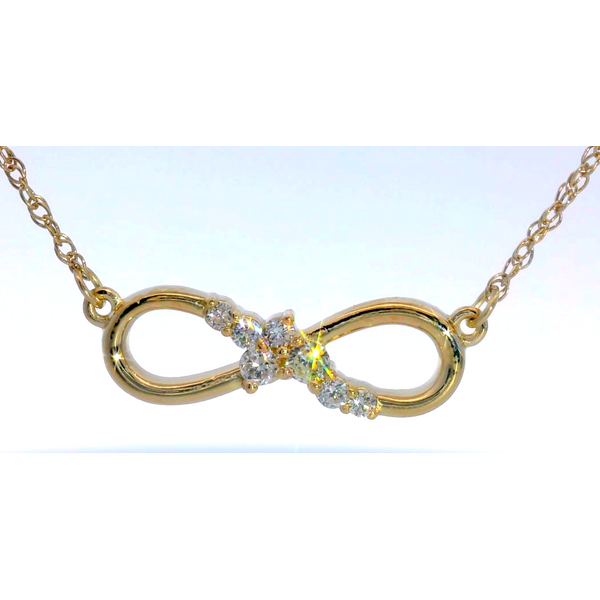 Pendants Ace Of Diamonds Mount Pleasant, MI