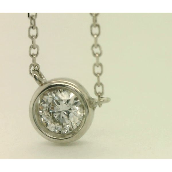 Pendants Ace Of Diamonds Mount Pleasant, MI