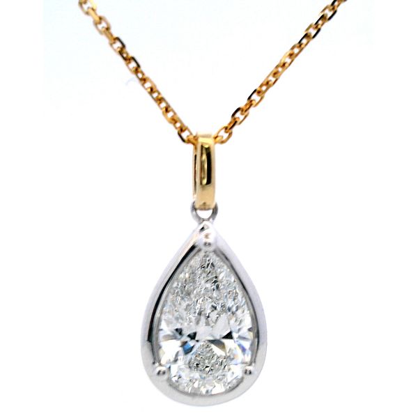 Pendants Ace Of Diamonds Mount Pleasant, MI