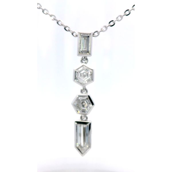 Pendants Ace Of Diamonds Mount Pleasant, MI