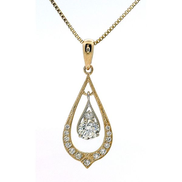 Pendants Ace Of Diamonds Mount Pleasant, MI