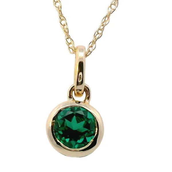 Pendants Ace Of Diamonds Mount Pleasant, MI