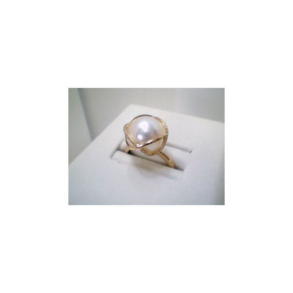 Pearl Rings, Bracelets, Earrings, and Pendants Image 2 Ace Of Diamonds Mount Pleasant, MI