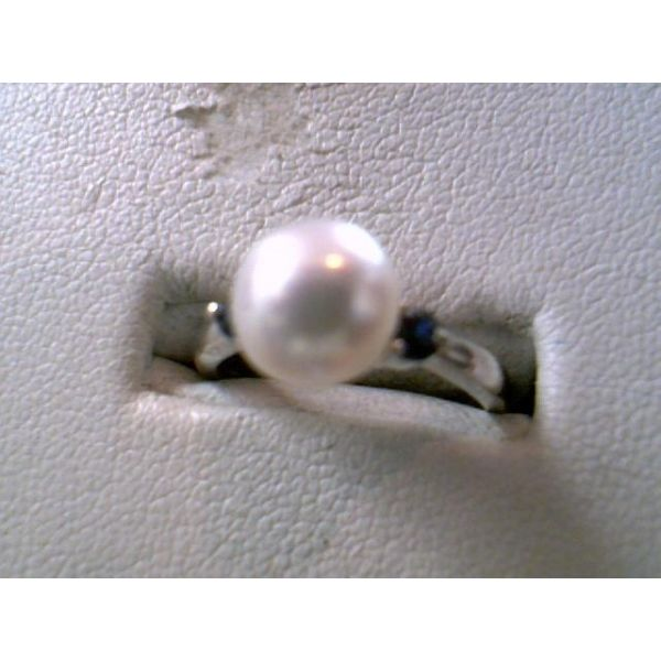 Pearl Rings, Bracelets, Earrings, and Pendants Ace Of Diamonds Mount Pleasant, MI