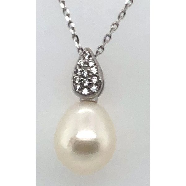 Pearls Ace Of Diamonds Mount Pleasant, MI