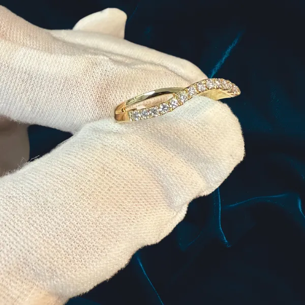 Womens Diamond Wedding Band