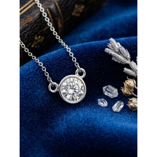 Diamond Pendant Adler's Diamonds Saint Louis, MO