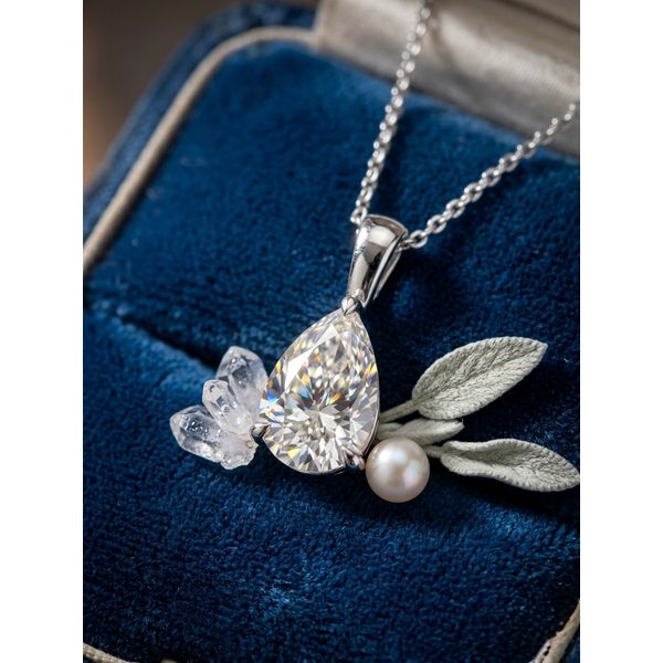 Diamond Pendant Adler's Diamonds Saint Louis, MO