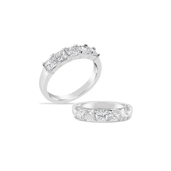 Aires Diamond 5 Stone Wedding Band Aires Jewelers Morris Plains, NJ