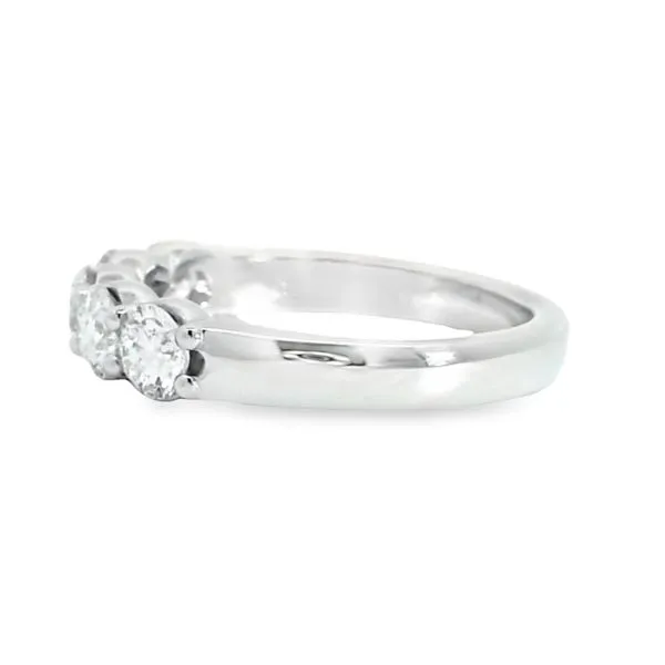Aires Diamond Shared Prong Wedding Ring Image 2 Aires Jewelers Morris Plains, NJ