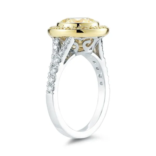 Aires Signature White and Yellow Diamond Ring Image 2 Aires Jewelers Morris Plains, NJ