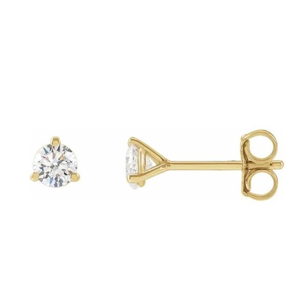 Lab Grown Diamond Studs Aires Jewelers Morris Plains, NJ