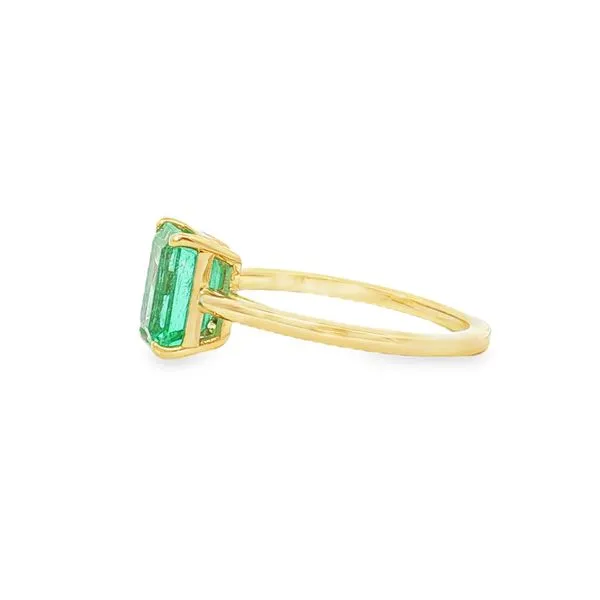 Aires Light Emerald Ring Image 3 Aires Jewelers Morris Plains, NJ