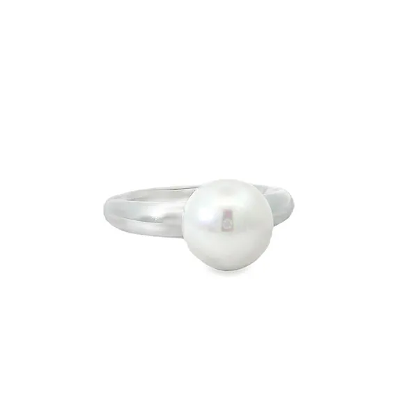 Aires Akoya Pearl Ring Image 2 Aires Jewelers Morris Plains, NJ
