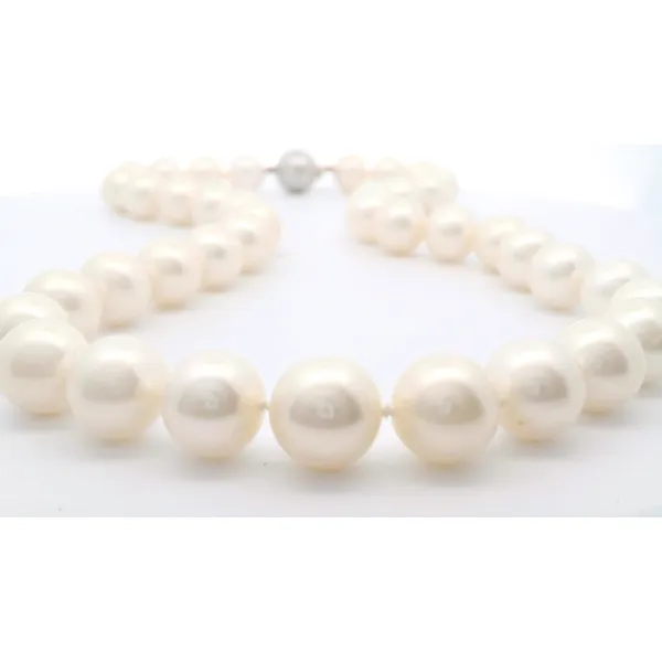 Pearl Strand Aires Jewelers Morris Plains, NJ