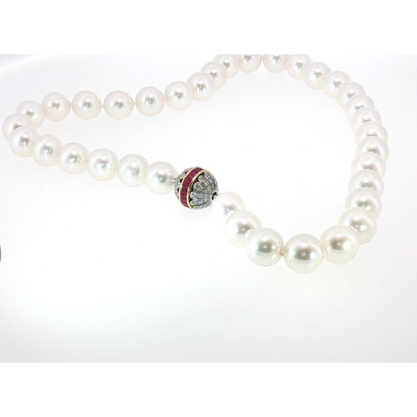 SOUTH SEA PEARL NECKLACE Image 3 Aires Jewelers Morris Plains, NJ