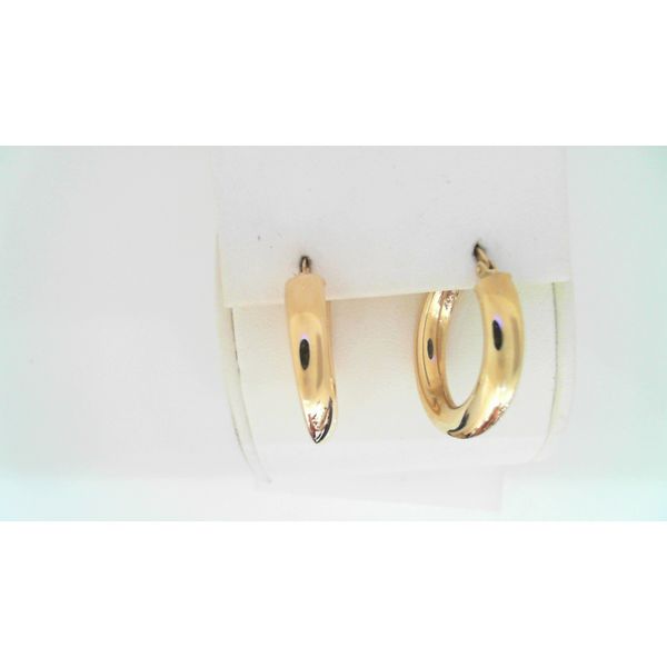 Gold Hoop Earrings Aires Jewelers Morris Plains, NJ