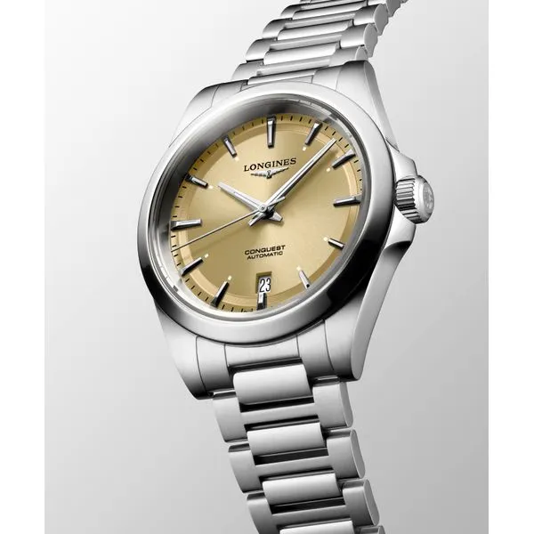 Conquest 38mm Chanpagne Dial Image 2 Aires Jewelers Morris Plains, NJ