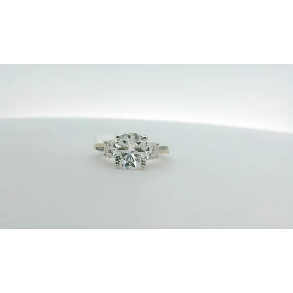 Lab Grown Diamond Engagement Ring  Albert's Jewelers Kingsland, GA