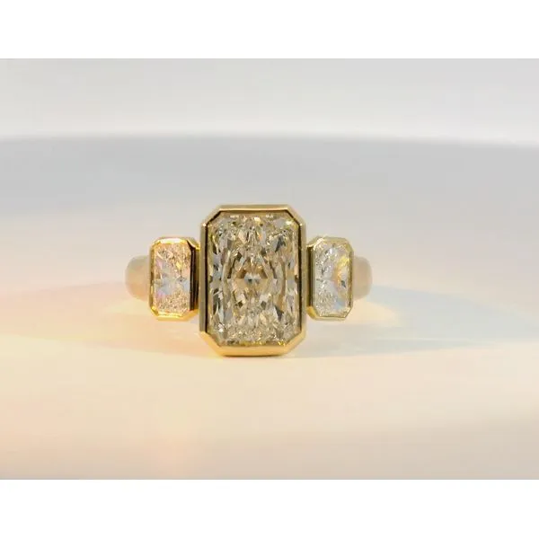 3.88Cttw Bezel Set Radiant Cut Lab Grown Diamonds Set In 14Kt Yellow Gold Albert's Jewelers Kingsland, GA