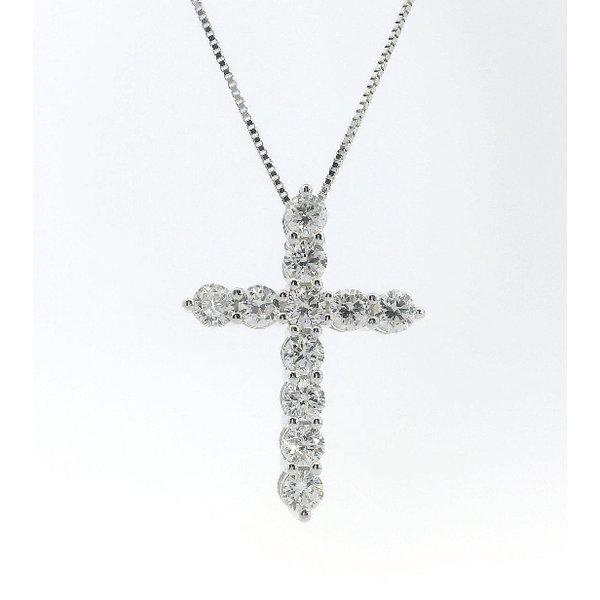 A timeless symbol with brilliant sparkle... Albert's Jewelers Kingsland, GA