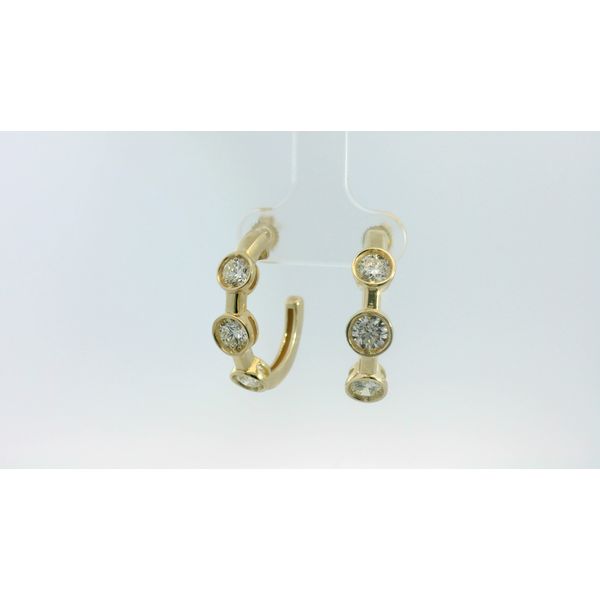 Diamond Earrings Image 2 Albert's Jewelers Kingsland, GA