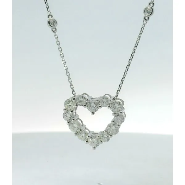 Diamond Pendant Albert's Jewelers Kingsland, GA